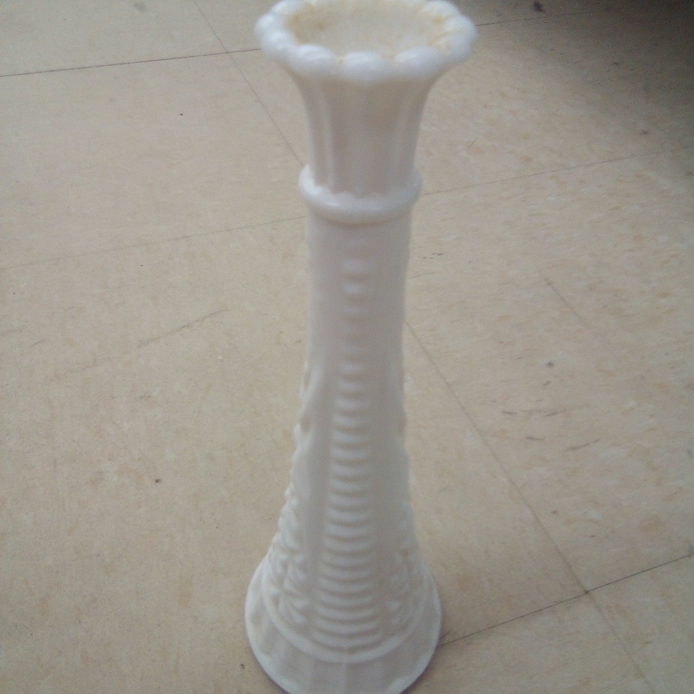 Wedding milkglass vase